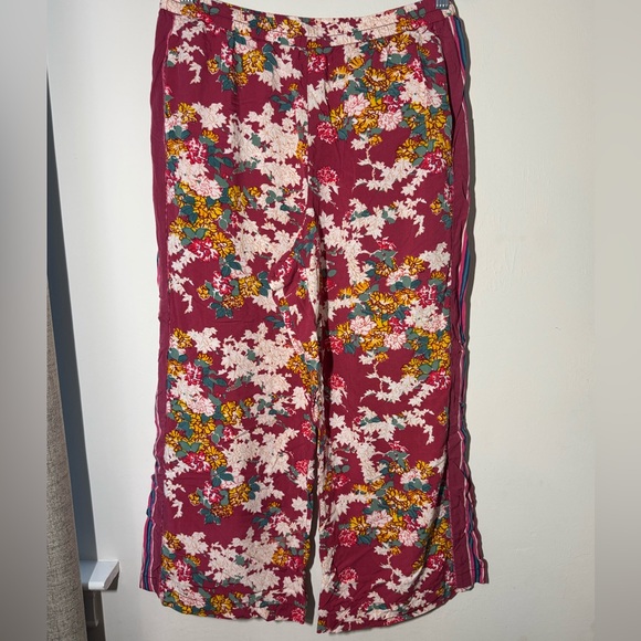 ✨ Anthropologie Akemi + Kin Floral Wide-Leg Pants - Picture 7 of 10